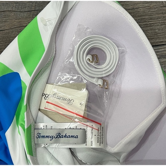 Tommy Bahama Paloma Palms Engineered Bandeau One Piece - Picture 5 of 6